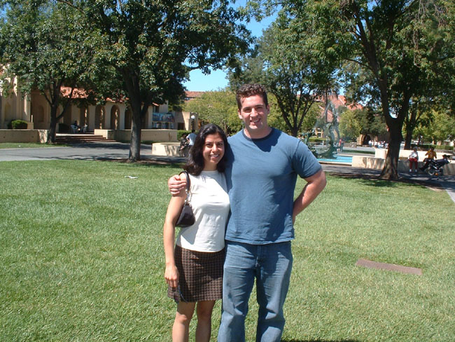 46 Sharmin and Bojan at White Plaza