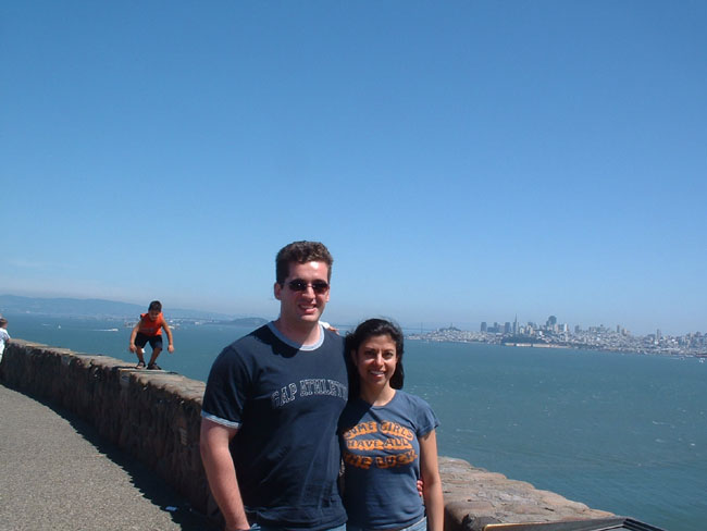 54 Bojan and Sharmin in front of San Francisco